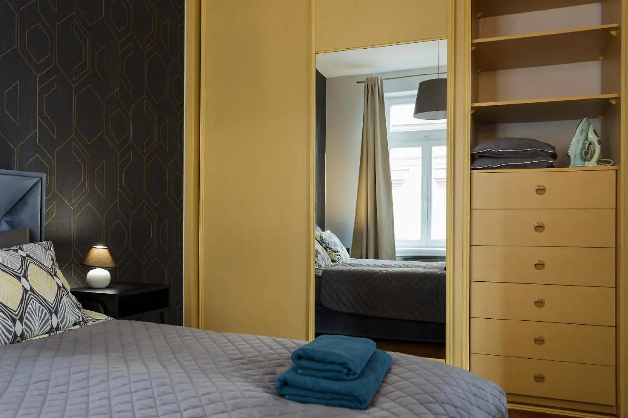*** Aparthotel Modern Studios In Old City Krakow Poland