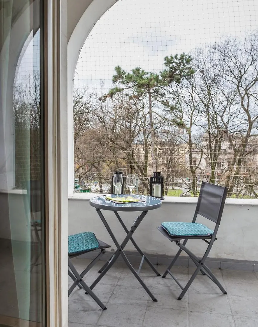 *** Aparthotel Modern Studios In Old City Krakov Polsko